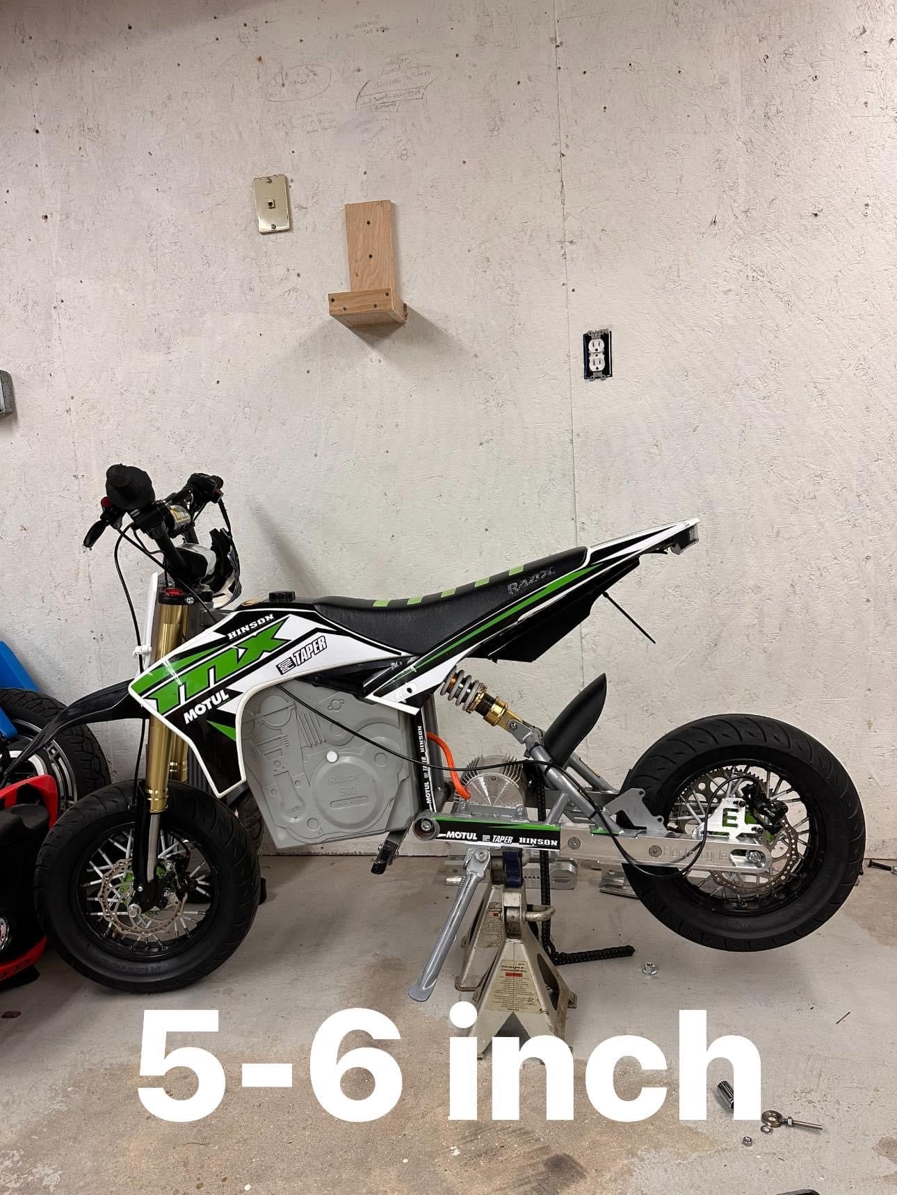 Bolt on extended swingarm